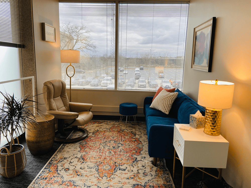 Mindworthy-Therapy_New-Office_Room-Blue-Couch