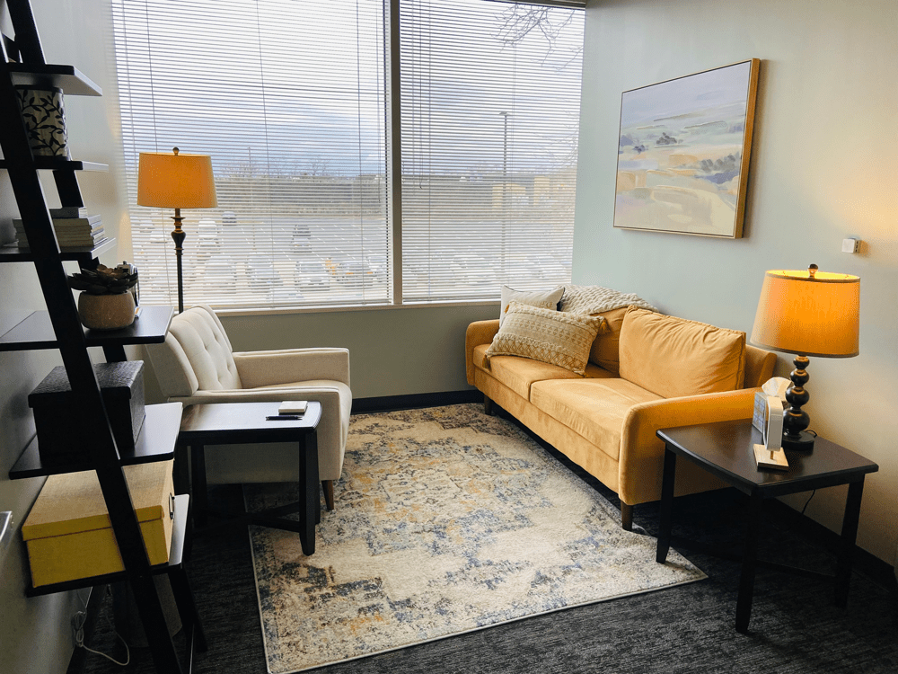 Mindworthy-Therapy_New-Office_Room-Yellow-Couch